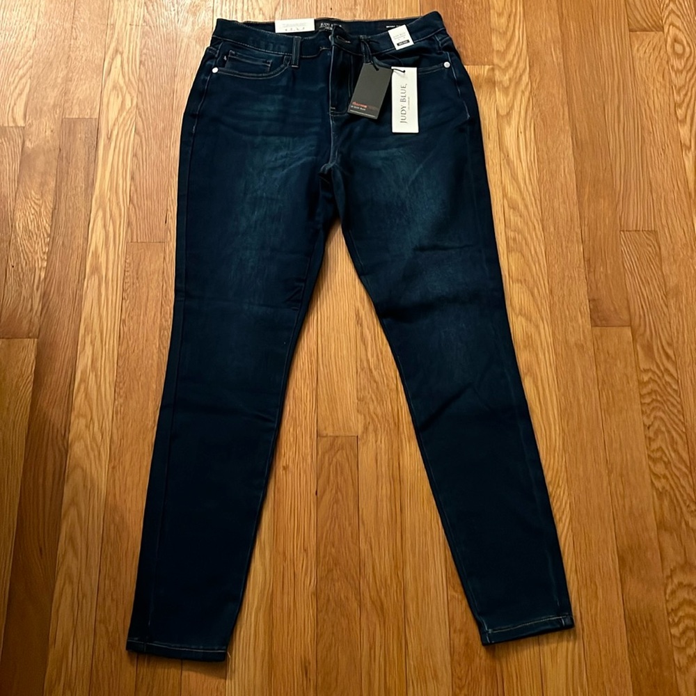 NWT | Judy Blue | ThermaDenim Skinny Fit Jeans | Size 9/29
